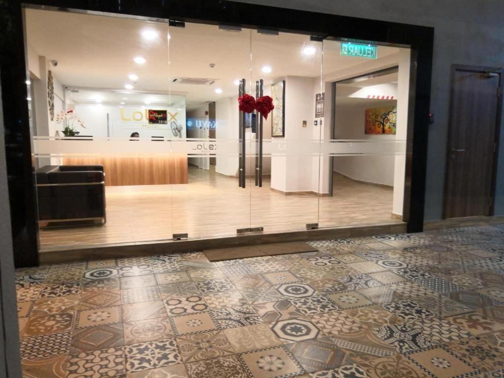 Hotel Lolex Kuchai Lama Kuala Lumpur Exteriör bild