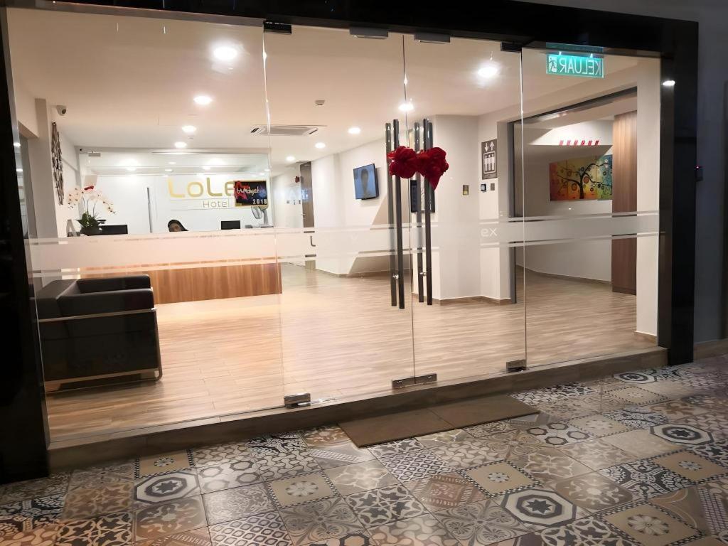 Hotel Lolex Kuchai Lama Kuala Lumpur Exteriör bild