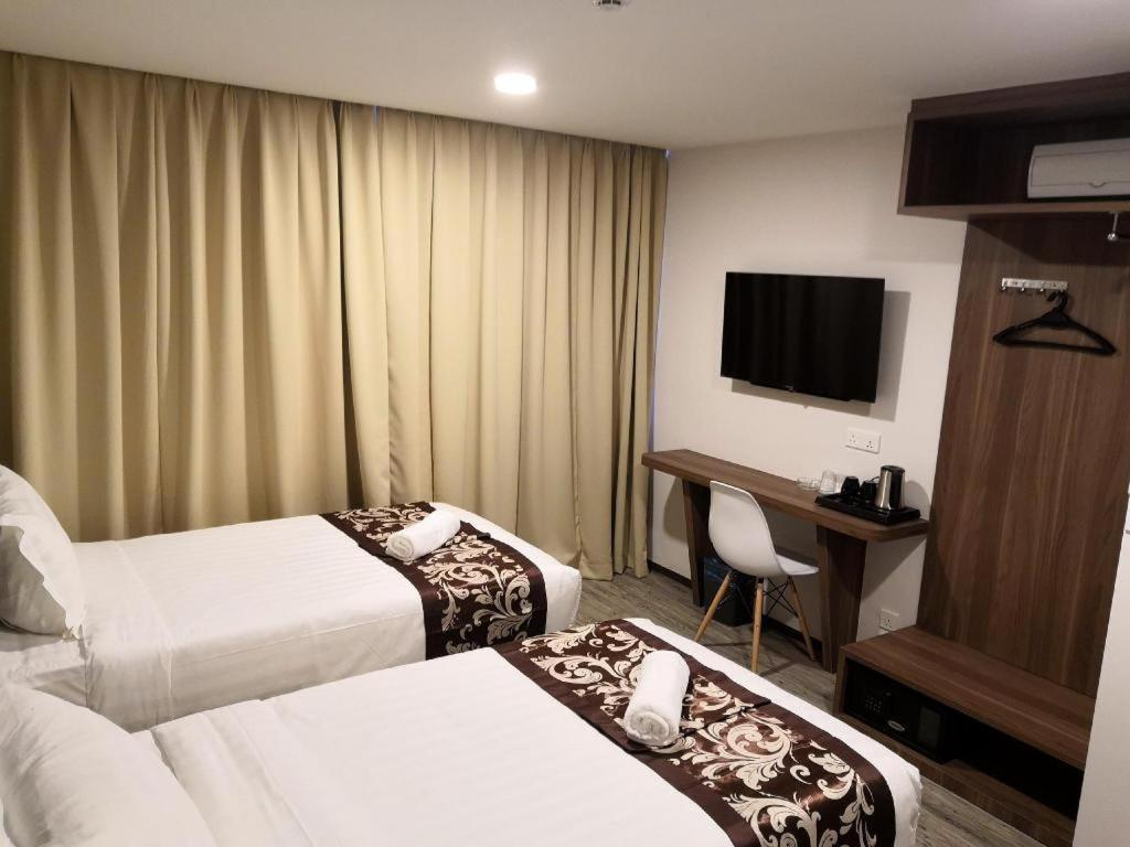 Hotel Lolex Kuchai Lama Kuala Lumpur Exteriör bild