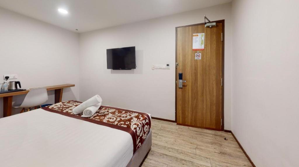 Hotel Lolex Kuchai Lama Kuala Lumpur Exteriör bild