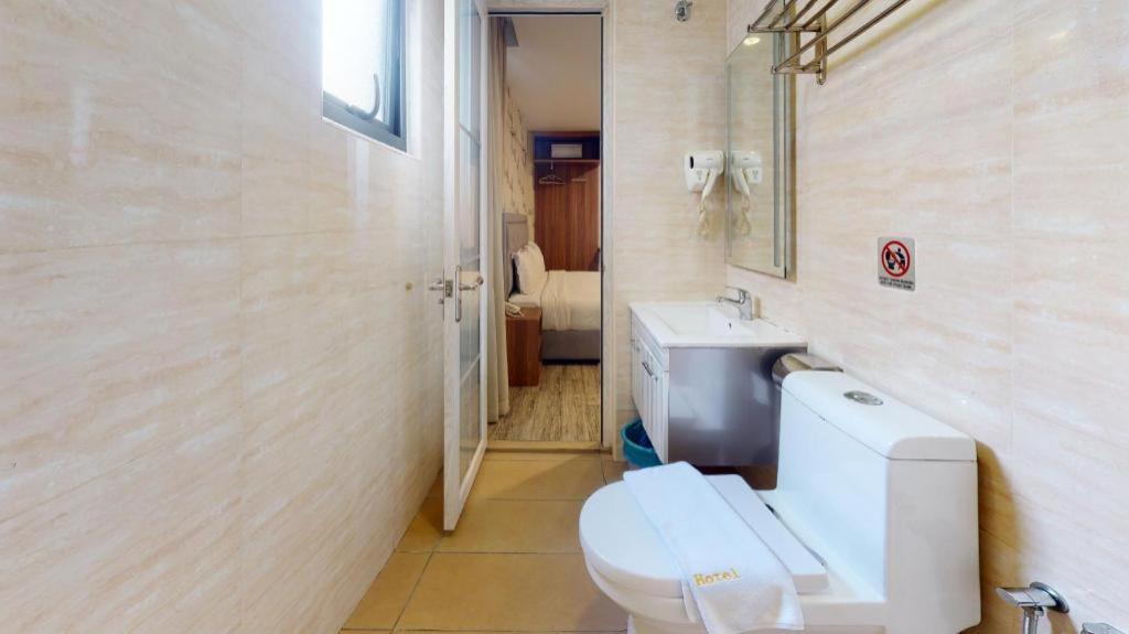 Hotel Lolex Kuchai Lama Kuala Lumpur Exteriör bild