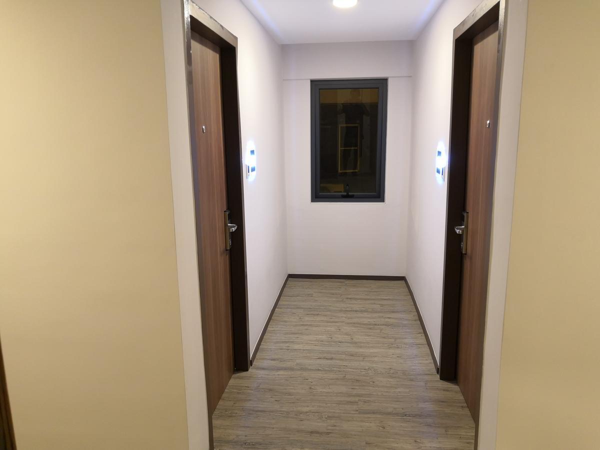 Hotel Lolex Kuchai Lama Kuala Lumpur Exteriör bild